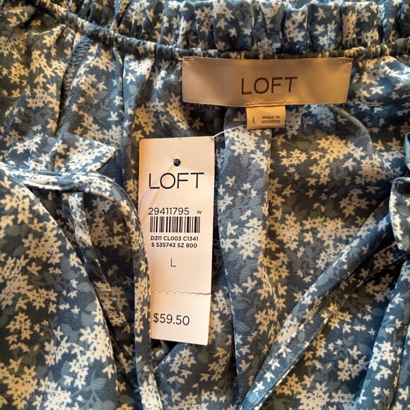 Loft Tie Neck Top Peasant Blouse Blue w/ White Stars Size Large Elastic Sleeves - Picture 8 of 9